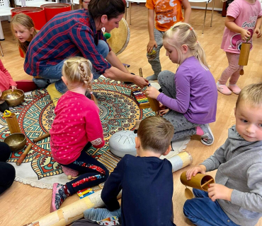 Hudební workshop s Lucií Doušovou a projektem Bookstart